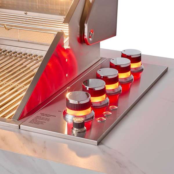 Rimini Outdoor Kitchen: 30" BBQ 62,600 BTU, 4.8 cu.ft. Refrigerators, White Countertops